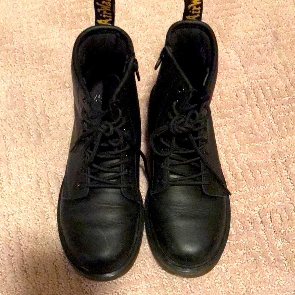 Dr. Martin girls boots size 3